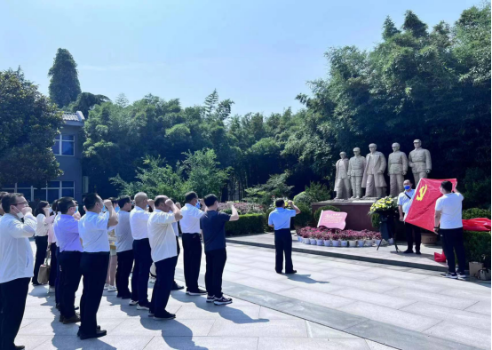 7.1迎七一，探尋紅色足跡 重溫紅色記憶(1)(1)470.png